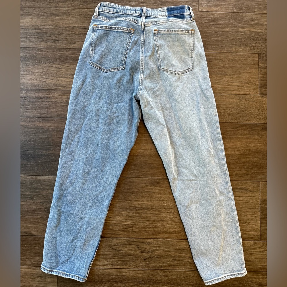 Abercrombie & Fitch